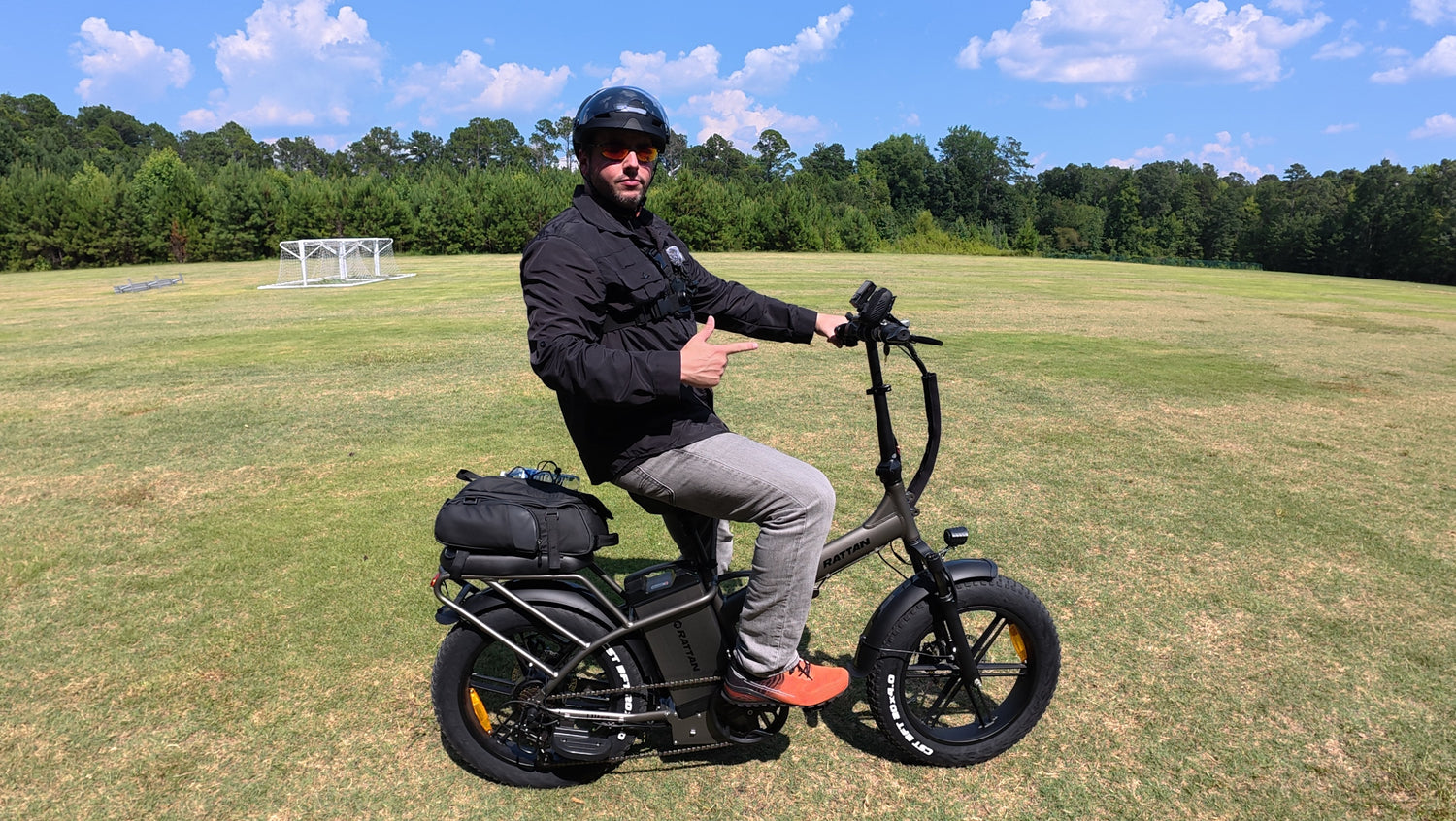 How to Choose a Compact Folding E-Bike Without Compromising Power？